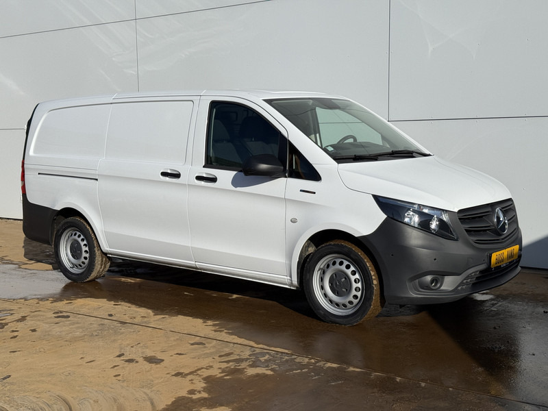 Mercedes-Benz eVito 112 66kWh 280km WLTP 96% (SOH) 80KW Snelladen Climate Control Cruise Control Stoelverwarming Apple Carplay Parkeersensoren Voor en Achter - Small van, Electric van: picture 5 Mercedes-Benz eVito 112 66kWh 280km WLTP 96% (SOH) 80KW Snelladen Climate Control Cruise Control Stoelverwarming Apple Carplay Parkeersensoren Voor en Achter - Small van, Electric van: picture 5