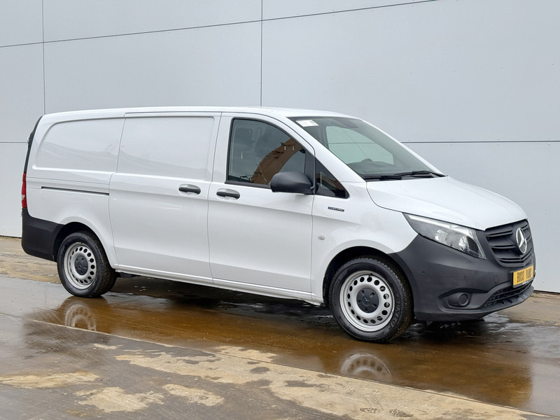 Mercedes-Benz eVito 112 Elektrisch 66kWh 280km WLTP Snelladen Climate Control Camera Parkeersensoren voor achter Stoelverwarming - Small van, Electric van: picture 4 Mercedes-Benz eVito 112 Elektrisch 66kWh 280km WLTP Snelladen Climate Control Camera Parkeersensoren voor achter Stoelverwarming - Small van, Electric van: picture 4
