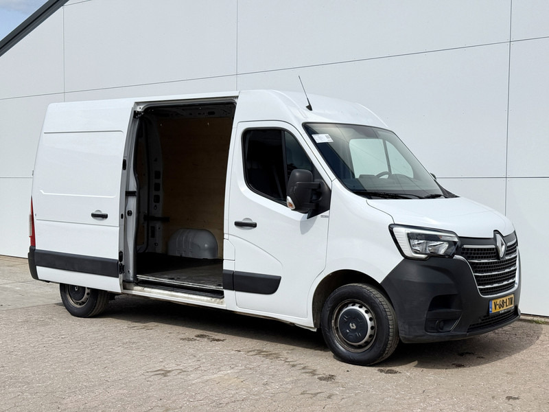 Renault Master T33 2.3 DCI 135PK L2H2 Airco Cruise Control Parkeersensoren LED - Small van: picture 5 Renault Master T33 2.3 DCI 135PK L2H2 Airco Cruise Control Parkeersensoren LED - Small van: picture 5