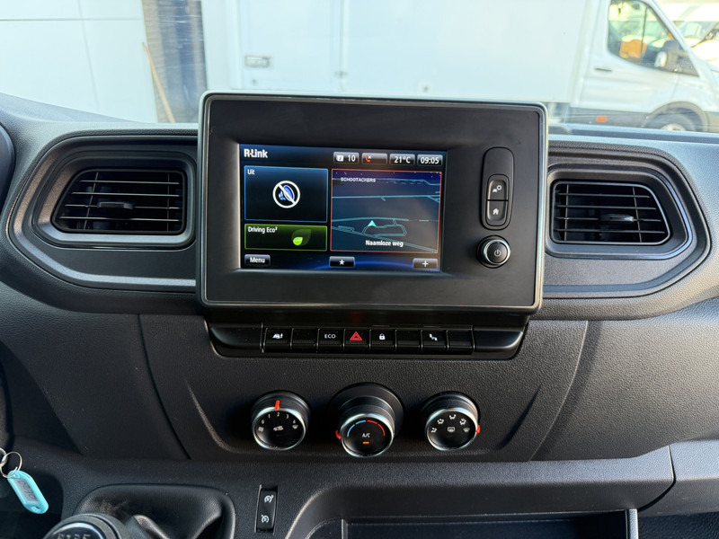 Panel van, Combi van Renault Master T35 2.3 dCi 180PK **Fabrieksgrantie tot 04-2026** L2H2 Dubbele Cabine Airco Cruise Control Trekhaak Camera APK to 4-2027: picture 16