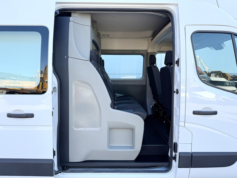 Panel van, Combi van Renault Master T35 2.3 dCi 180PK **Fabrieksgrantie tot 04-2026** L2H2 Dubbele Cabine Airco Cruise Control Trekhaak Camera APK to 4-2027: picture 11