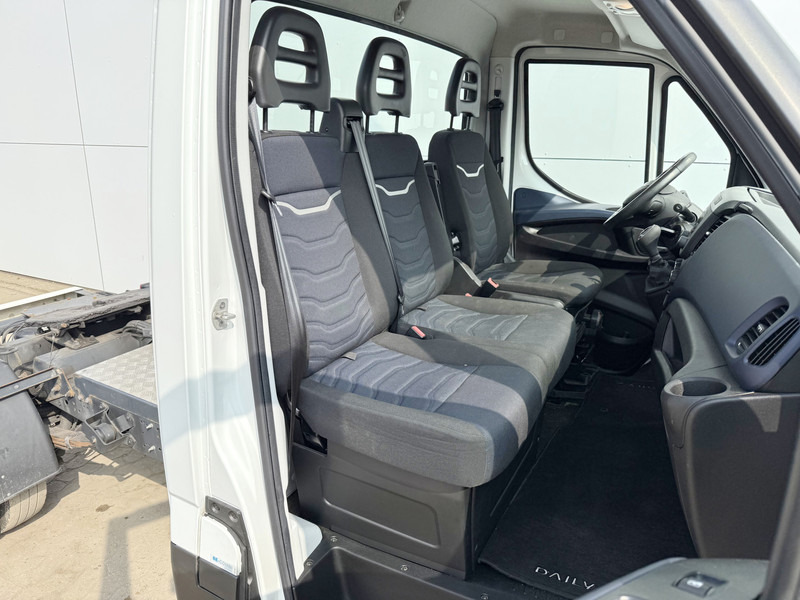 Tractor unit Iveco Daily 40C16 Automaat BE-Trekker BE Trekker BE Combi B-E Dubbellucht Airco Cruise: picture 7