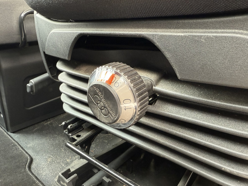 Tractor unit Iveco Daily 40C16 Automaat BE-Trekker BE Trekker BE Combi B-E Dubbellucht Airco Cruise: picture 18