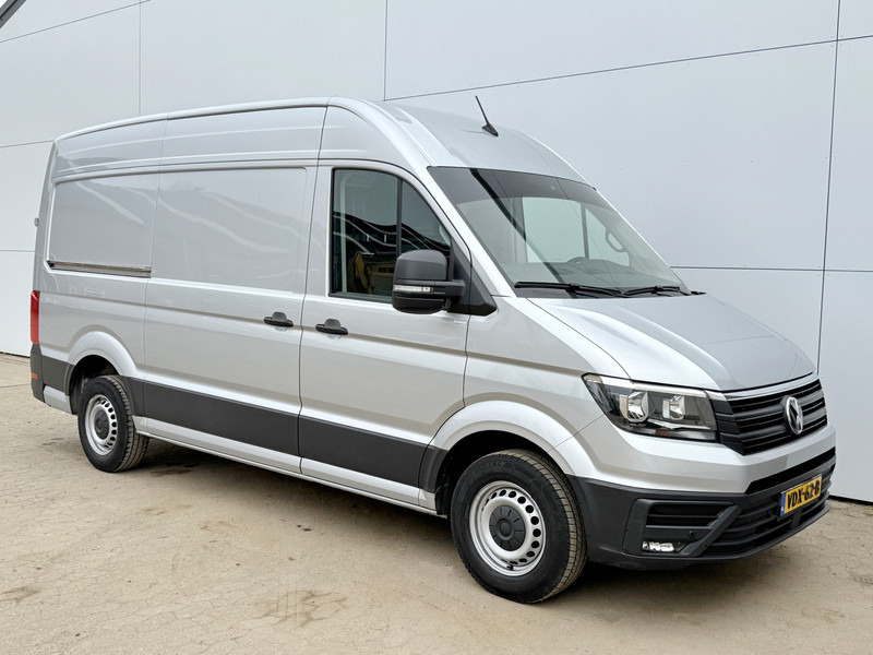 Volkswagen Crafter 2.0 TDI 140 pk Automaat L3H3 Airco Cruise Control Navigatie Camera Sensoren - Small van: picture 4 Volkswagen Crafter 2.0 TDI 140 pk Automaat L3H3 Airco Cruise Control Navigatie Camera Sensoren - Small van: picture 4