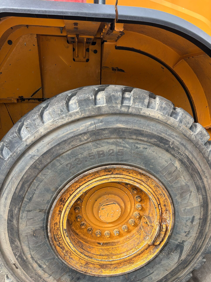 Hyundai HL960HDXT - Wheel loader: picture 5 Hyundai HL960HDXT - Wheel loader: picture 5