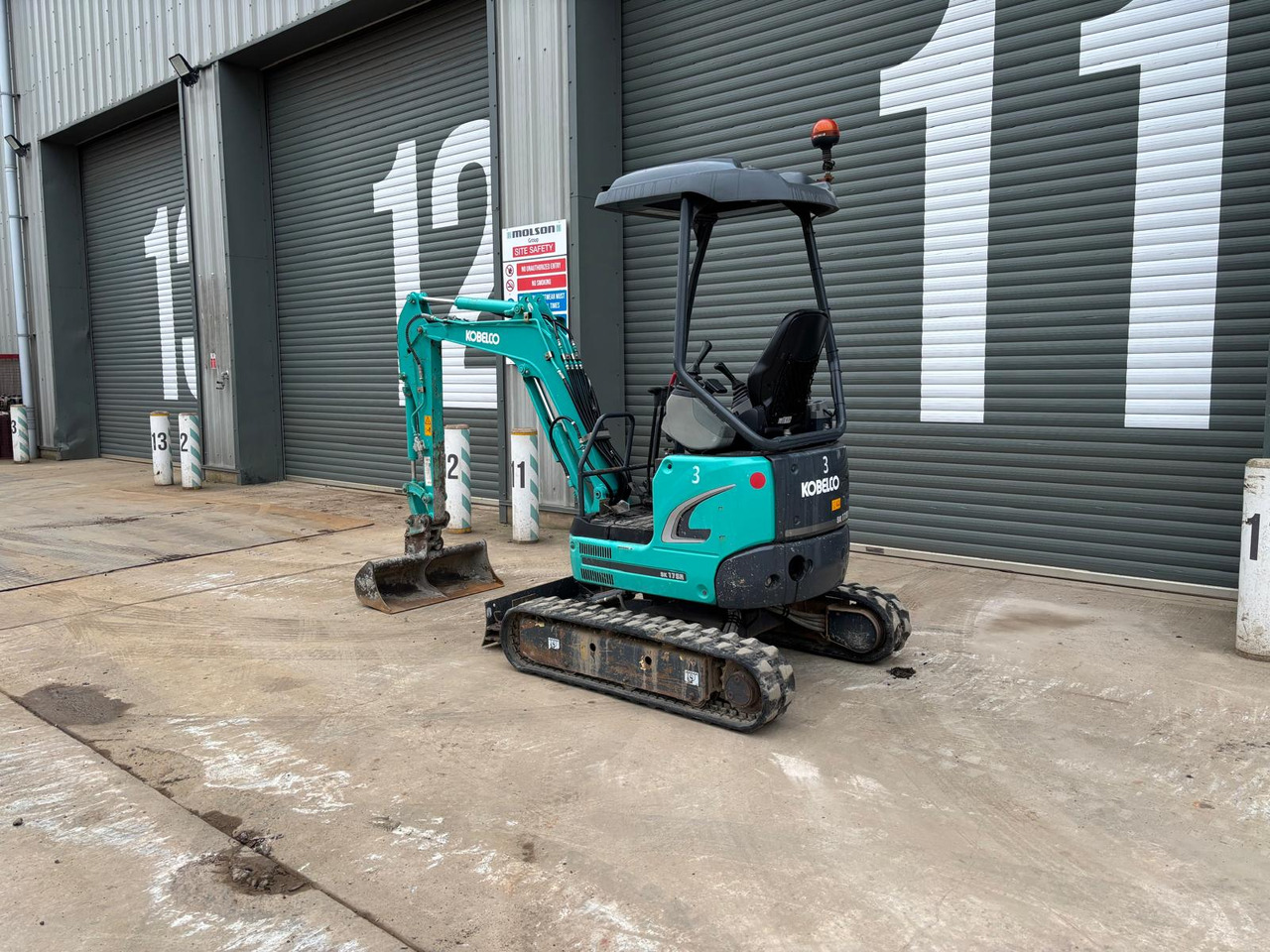 Kobelco SK17SR-3E - Mini excavator: picture 3 Kobelco SK17SR-3E - Mini excavator: picture 3