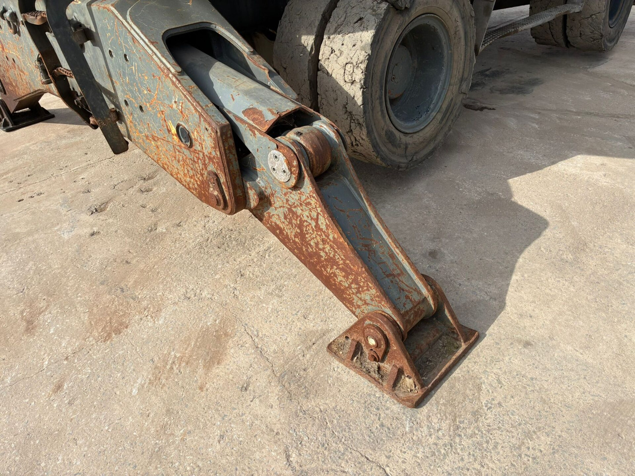 Waste/ Industry handler Liebherr LH40M: picture 39