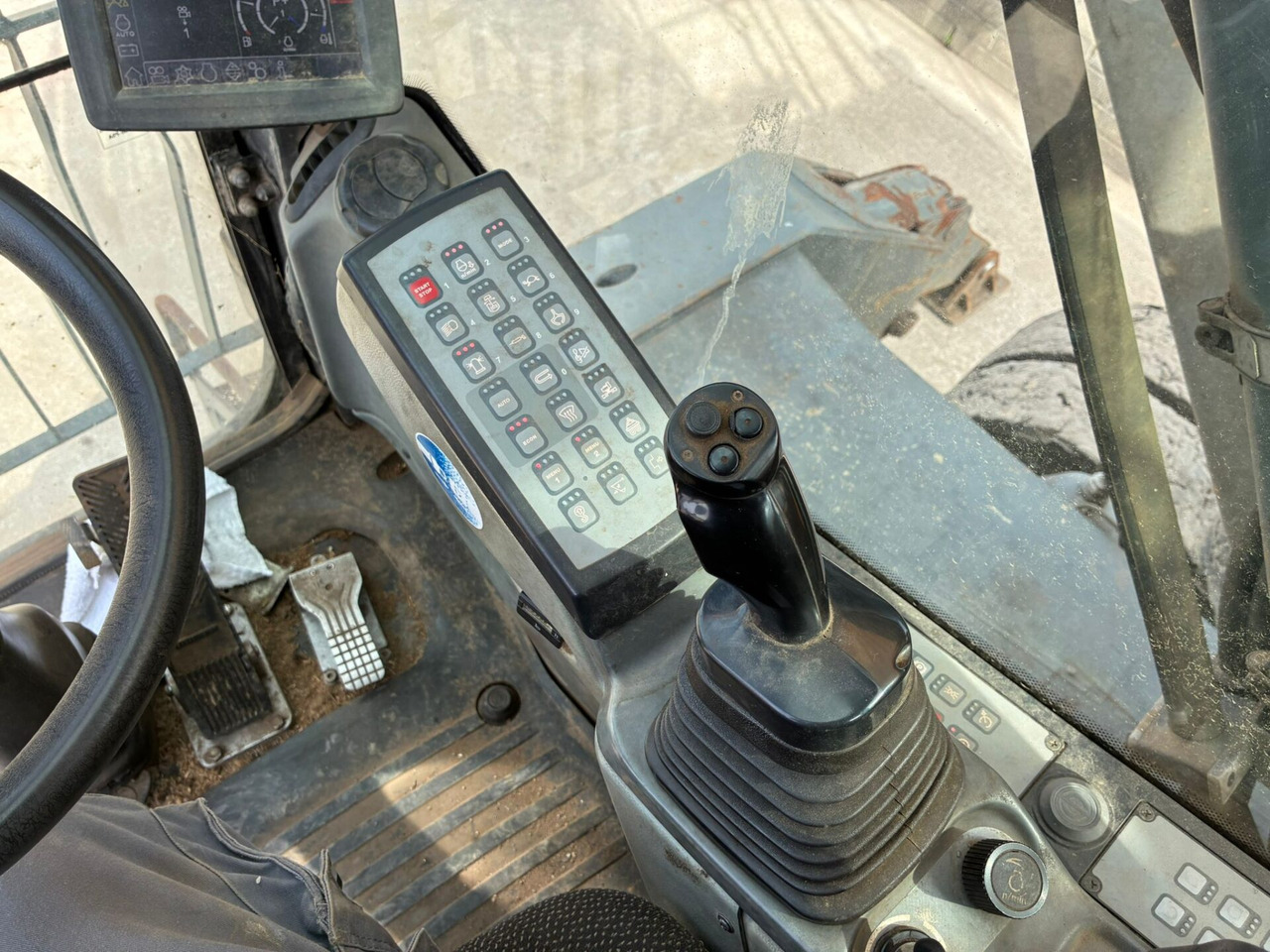 Waste/ Industry handler Liebherr LH40M: picture 24