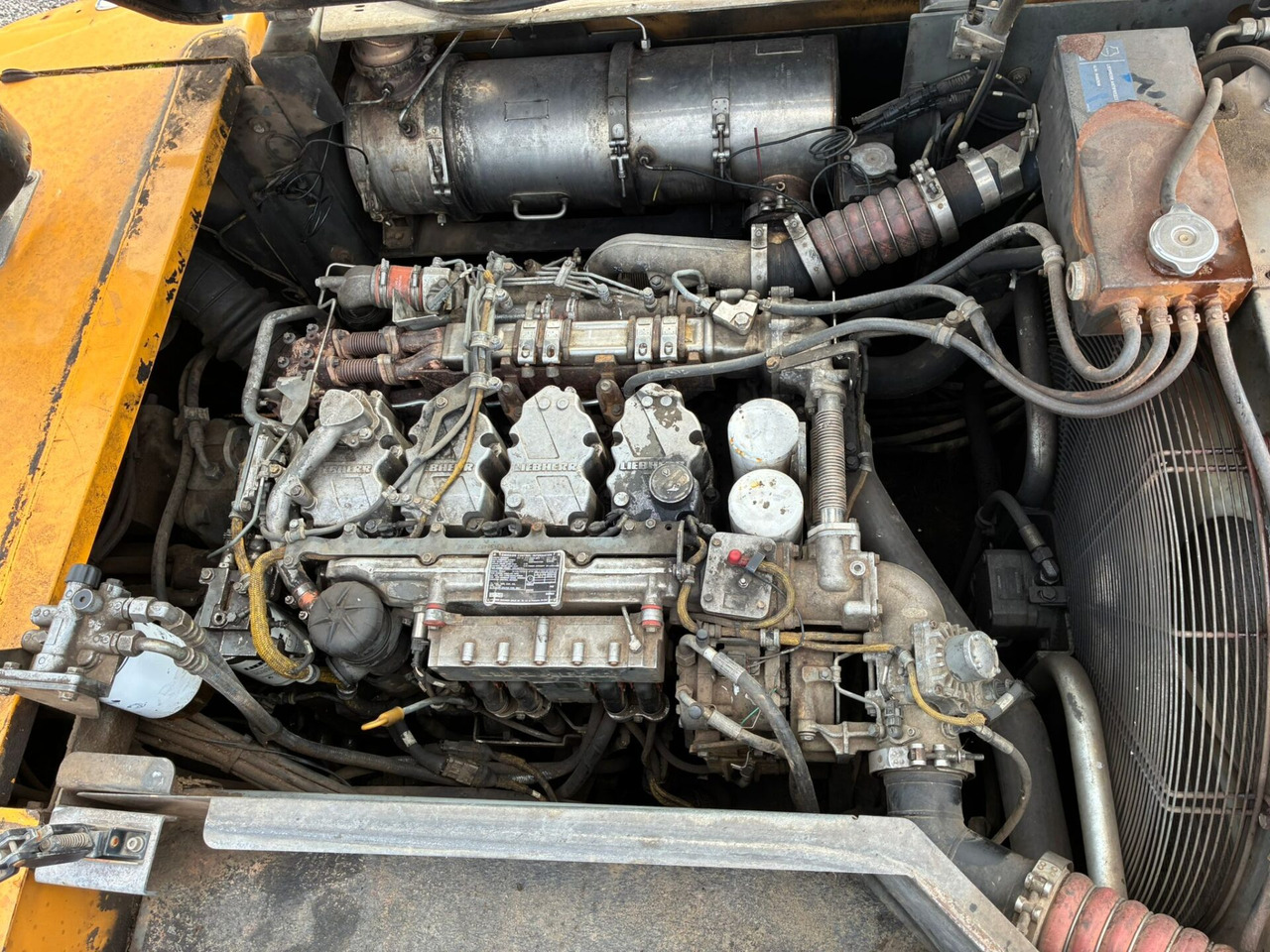 Waste/ Industry handler Liebherr LH40M: picture 28