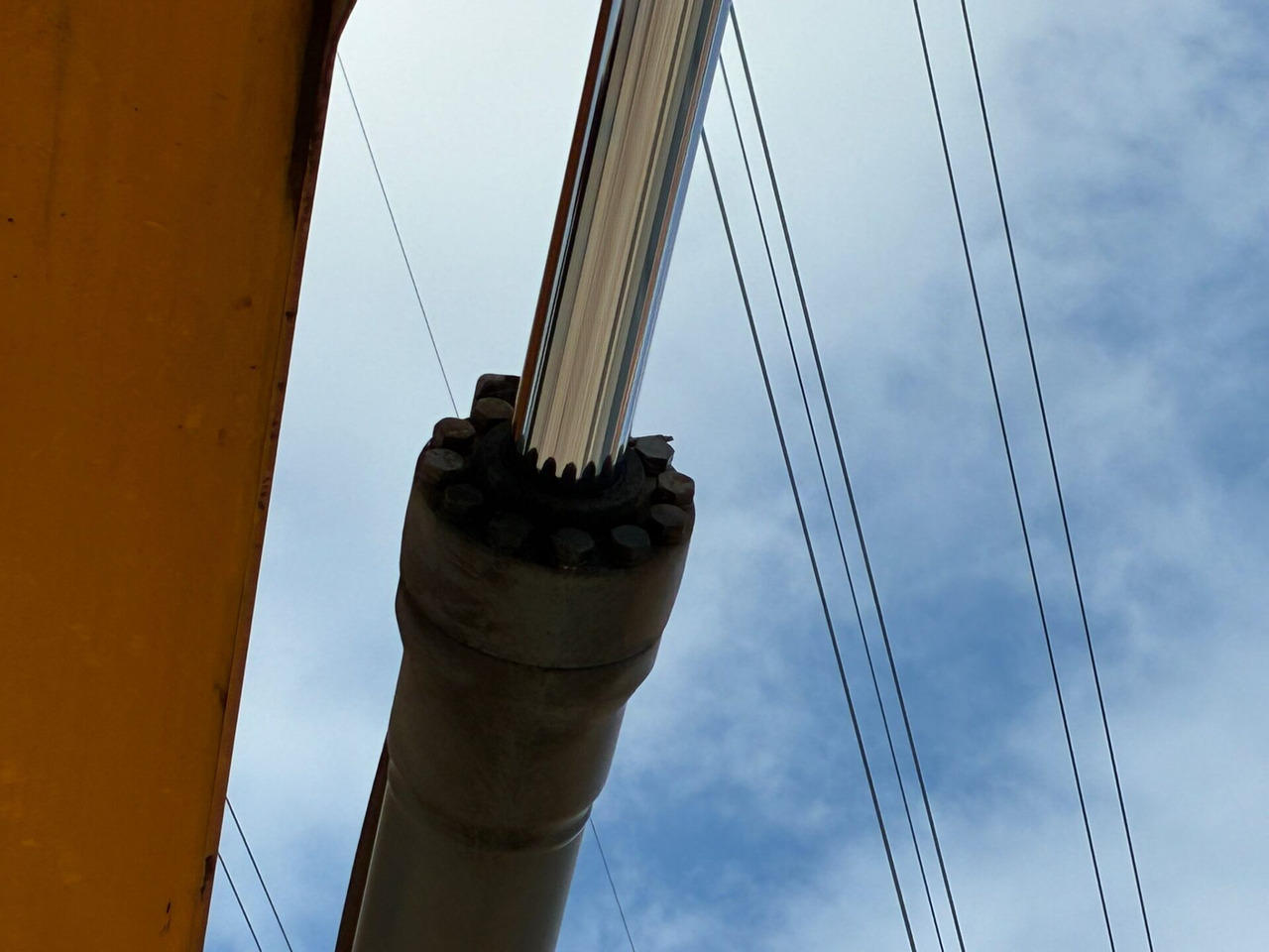 Waste/ Industry handler Liebherr LH40M: picture 9