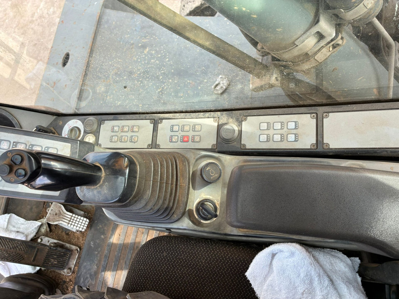 Waste/ Industry handler Liebherr LH40M: picture 25