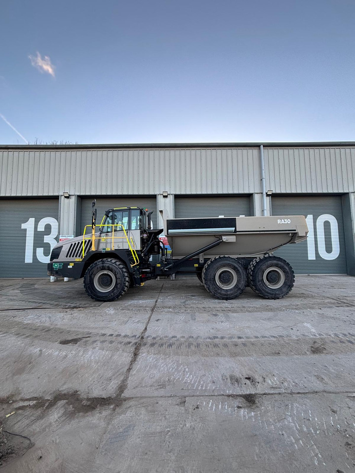 ROKBAK RA30 - Articulated dumper: picture 2 ROKBAK RA30 - Articulated dumper: picture 2