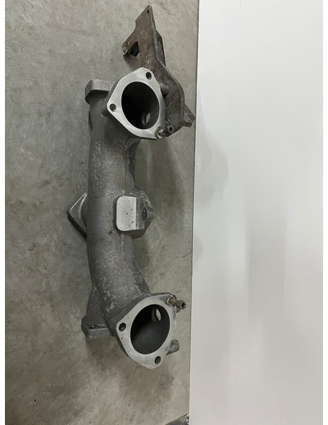 Liebherr Inlaatspruitstuk D9408 D 9408 - Engine and parts: picture 3 Liebherr Inlaatspruitstuk D9408 D 9408 - Engine and parts: picture 3