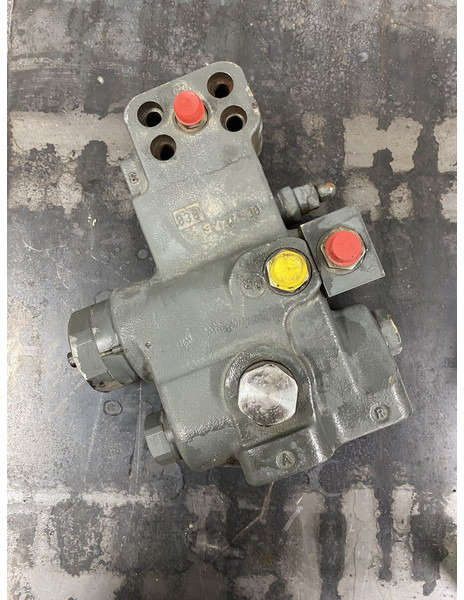 Hydraulics Liebherr: picture 7