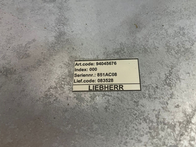 Liebherr - Cab and interior: picture 4 Liebherr - Cab and interior: picture 4