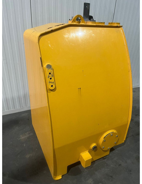 Liebherr - Fuel tank: picture 2 Liebherr - Fuel tank: picture 2