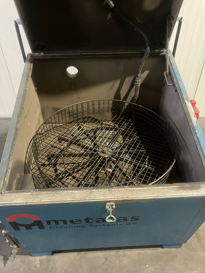 Metalas Metalas Cleaning Systems BV - Tool/ Equipment: picture 5 Metalas Metalas Cleaning Systems BV - Tool/ Equipment: picture 5