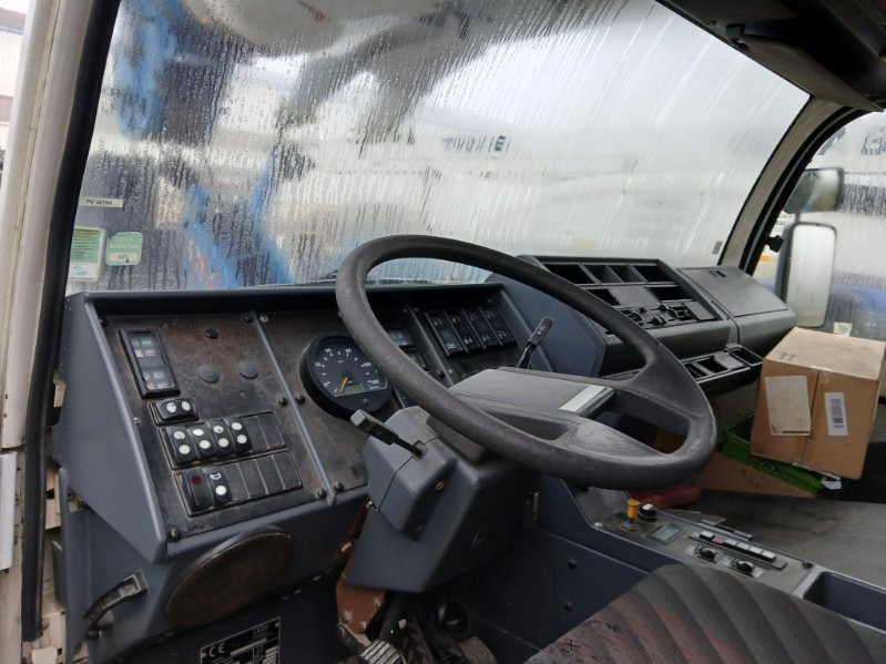 PPM ATT400 - All terrain crane: picture 5 PPM ATT400 - All terrain crane: picture 5