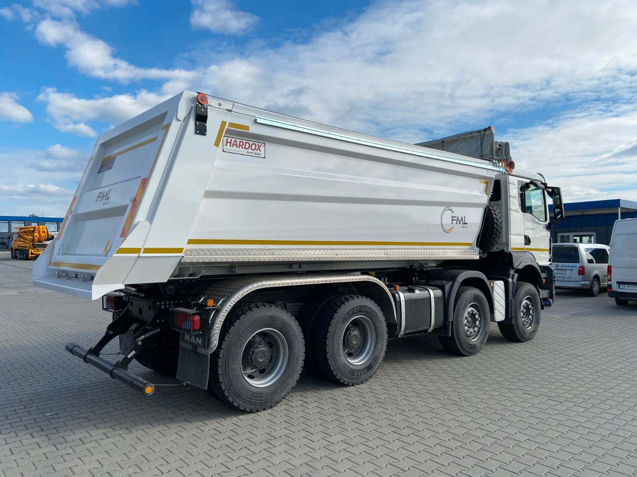 MAN TGS 41.400 8x4 EURO2 AUTOMAT TIPPER CR. SYSTEM - Tipper: picture 5 MAN TGS 41.400 8x4 EURO2 AUTOMAT TIPPER CR. SYSTEM - Tipper: picture 5