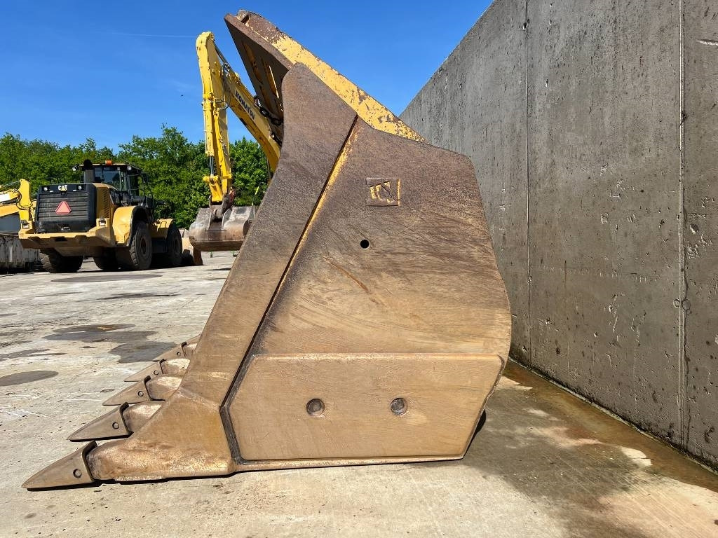 CAT 980 bucket - Bucket for Construction machinery: picture 2 CAT 980 bucket - Bucket for Construction machinery: picture 2