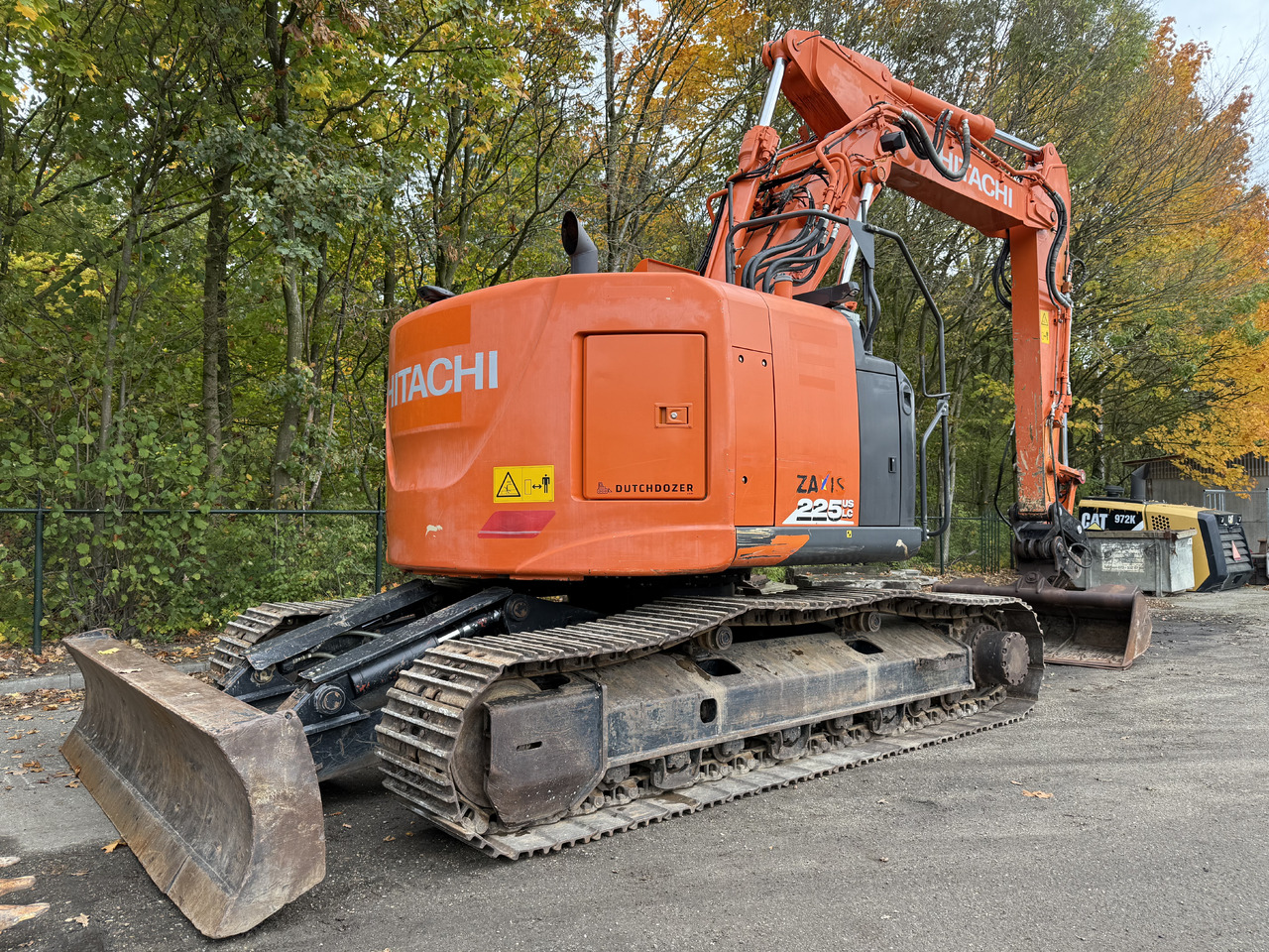 Hitachi ZX225USLC-6 - Crawler excavator: picture 4 Hitachi ZX225USLC-6 - Crawler excavator: picture 4