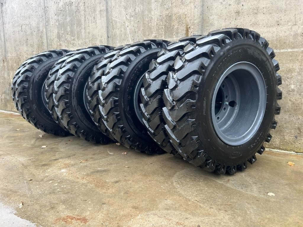 Kuhmo 1000 X 20 16PR tyres fitted on rim NEW - Tire for Construction machinery: picture 5 Kuhmo 1000 X 20 16PR tyres fitted on rim NEW - Tire for Construction machinery: picture 5