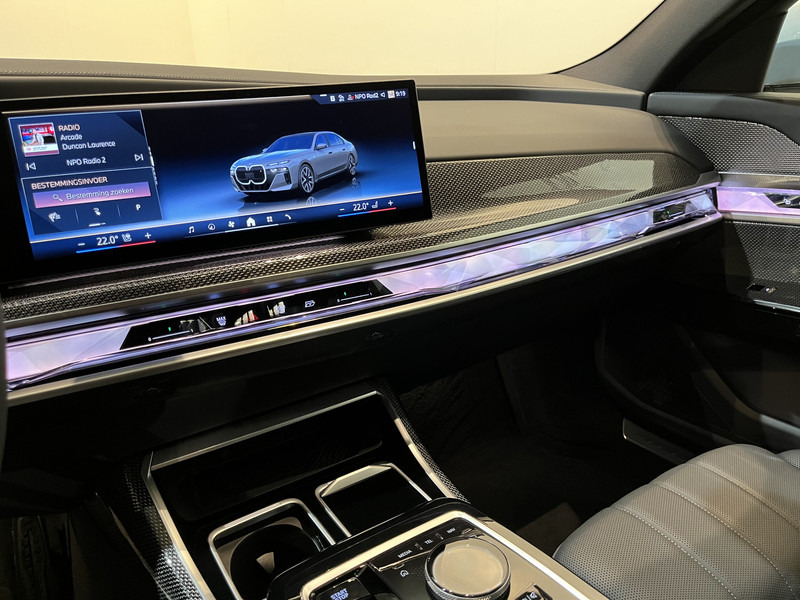 Sedan BMW i7 xDrive60 106 kWh / M Sportpakket / Panoramadak / Bowers & Wilkins / 11.600 KM !!: picture 6