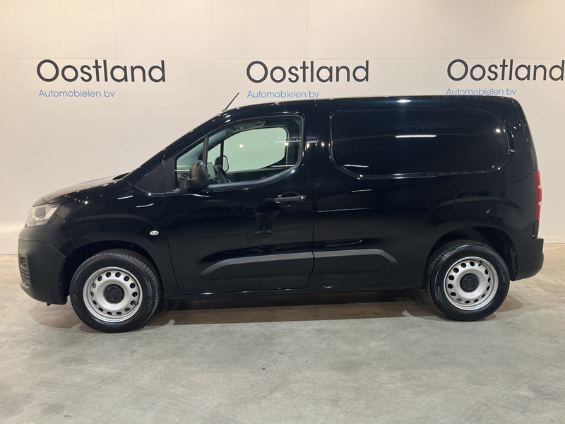 Fiat Doblò 1.5D 130pk L1 Automaat / Euro 6 / Airco / Cruise Control / CarPlay / Camera / 3-Zits / 13.300 KM !! - Small van: picture 2 Fiat Doblò 1.5D 130pk L1 Automaat / Euro 6 / Airco / Cruise Control / CarPlay / Camera / 3-Zits / 13.300 KM !! - Small van: picture 2