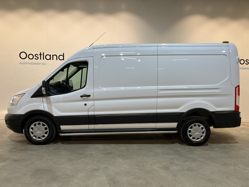 Ford Transit 350 2.0 TDCI L3H2 Trend 130 PK / Euro 6 / 220V / Airco / Cruise Control / Trekhaak / Camera - Panel van: picture 4 Ford Transit 350 2.0 TDCI L3H2 Trend 130 PK / Euro 6 / 220V / Airco / Cruise Control / Trekhaak / Camera - Panel van: picture 4