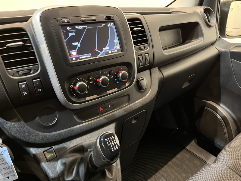 Small van Renault Trafic 2.0 dCi L1H1 120 PK Servicebus / Sortimo Inrichting / Euro 6 / Airco / Camera / CarPlay / Cruise Control / Navigatie / 3-Zits / 27.800 KM !! / BPM VRIJ !!: picture 5