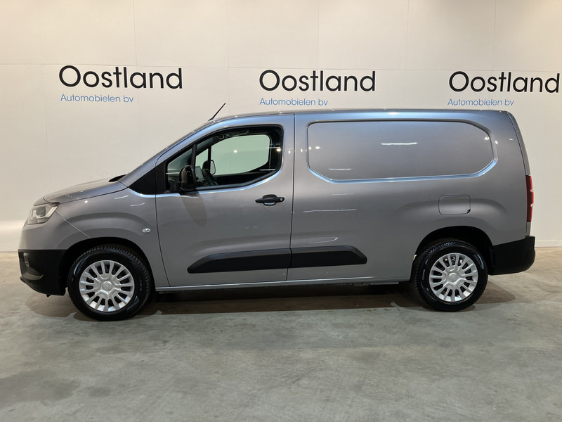 Toyota PROACE CITY 1.5 D-4D Live Long 130 PK / Euro 6 / Airco / Cruise Control / PDC / CarPlay / Navigatie / Trekhaak / - Small van: picture 2 Toyota PROACE CITY 1.5 D-4D Live Long 130 PK / Euro 6 / Airco / Cruise Control / PDC / CarPlay / Navigatie / Trekhaak / - Small van: picture 2