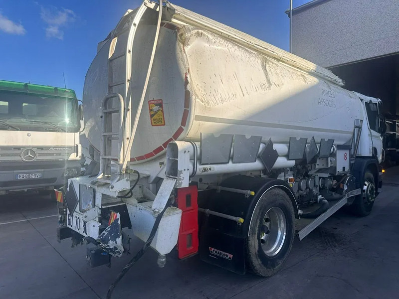 Scania P270 Accident - Tank truck: picture 3 Scania P270 Accident - Tank truck: picture 3