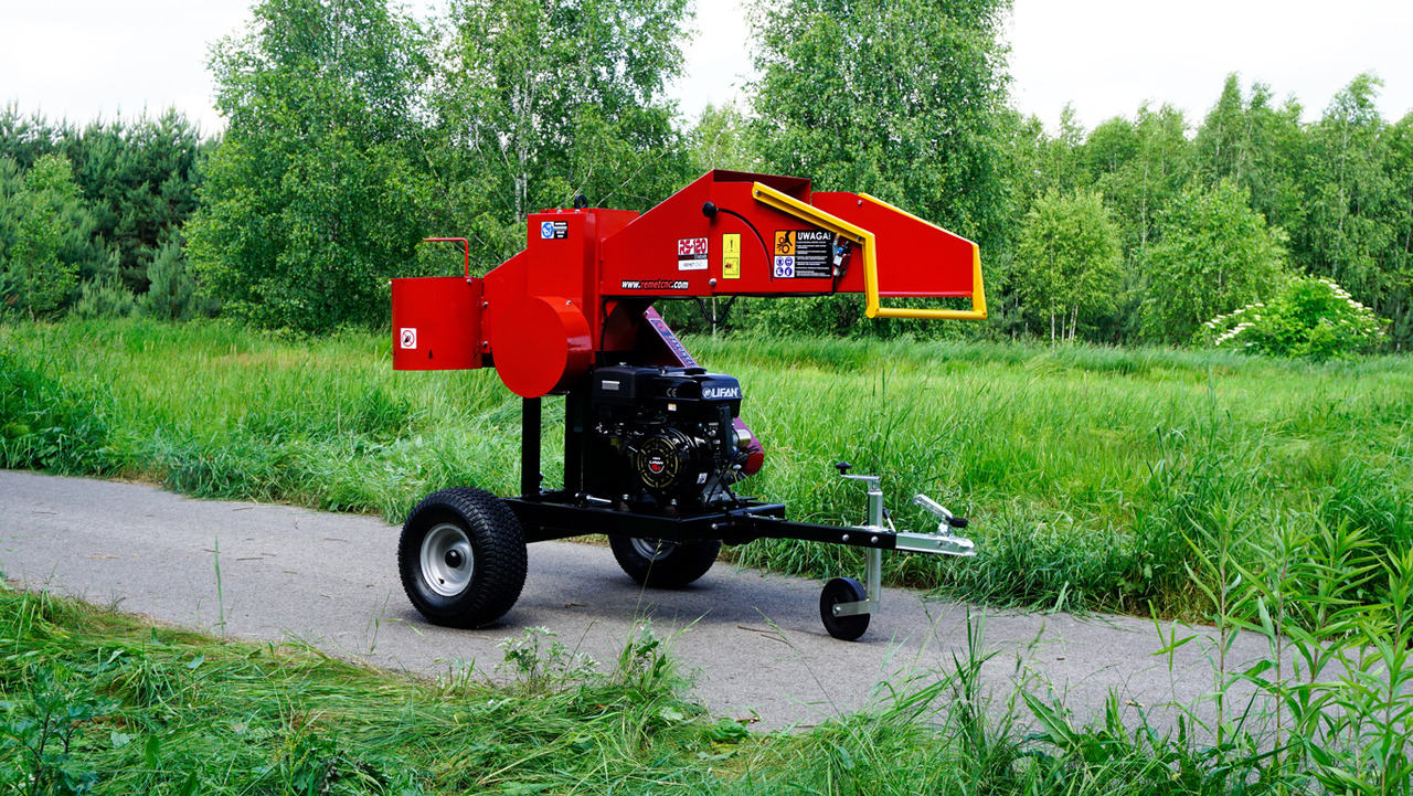 REMET RS120 OFFROAD - Wood chipper: picture 4 REMET RS120 OFFROAD - Wood chipper: picture 4