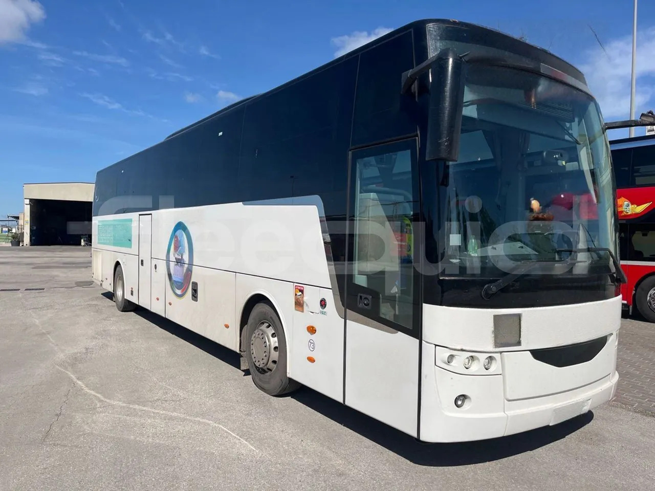 Van Hool EX16 MID - Coach: picture 1 Van Hool EX16 MID - Coach: picture 1