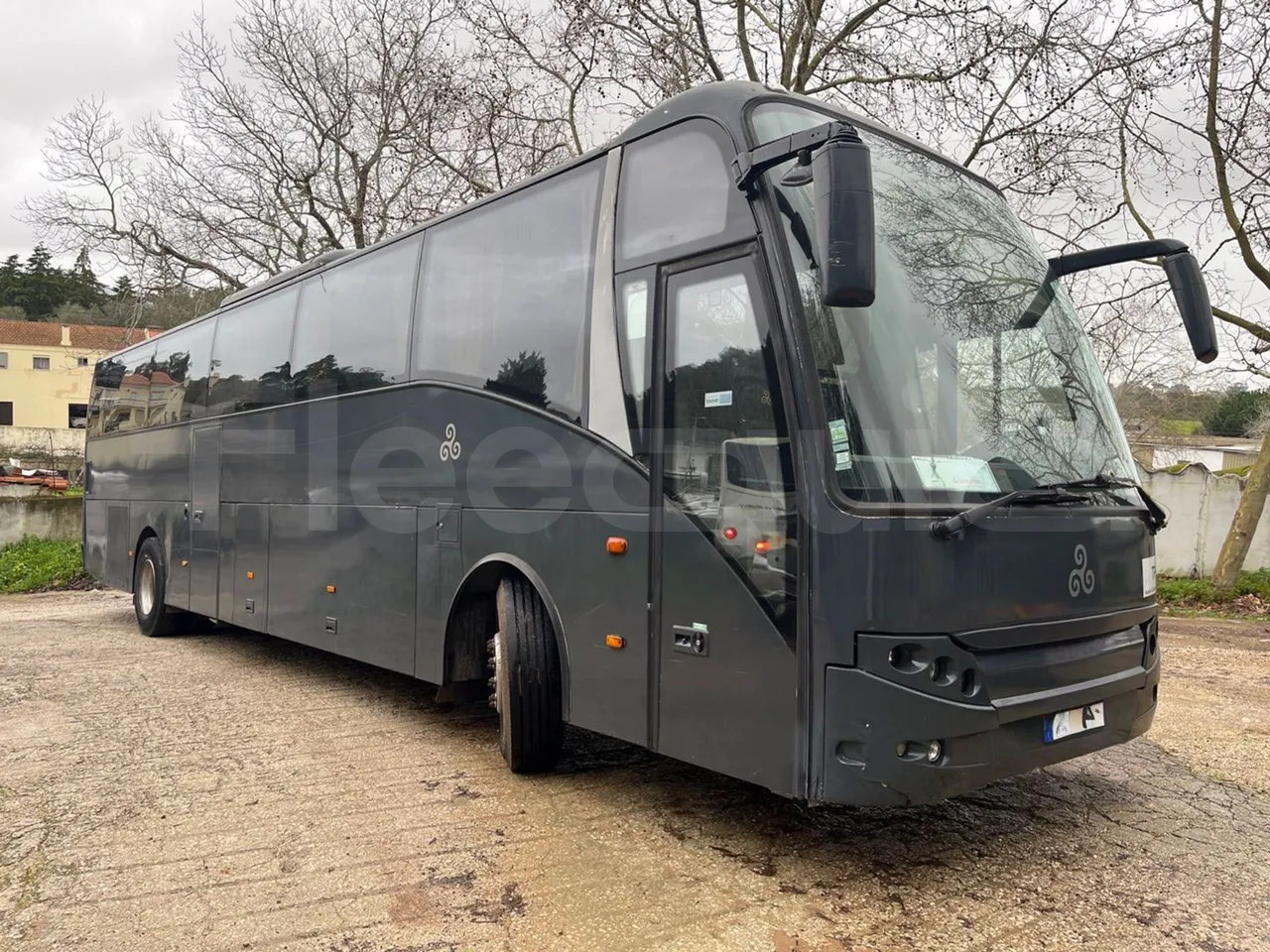 Volvo B12B - Coach: picture 1 Volvo B12B - Coach: picture 1