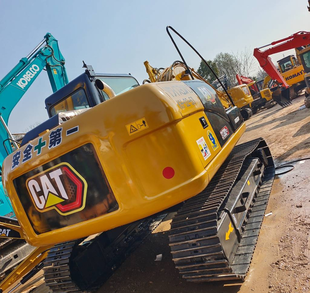 CATERPILLAR 313D2GC - Crawler excavator: picture 2 CATERPILLAR 313D2GC - Crawler excavator: picture 2