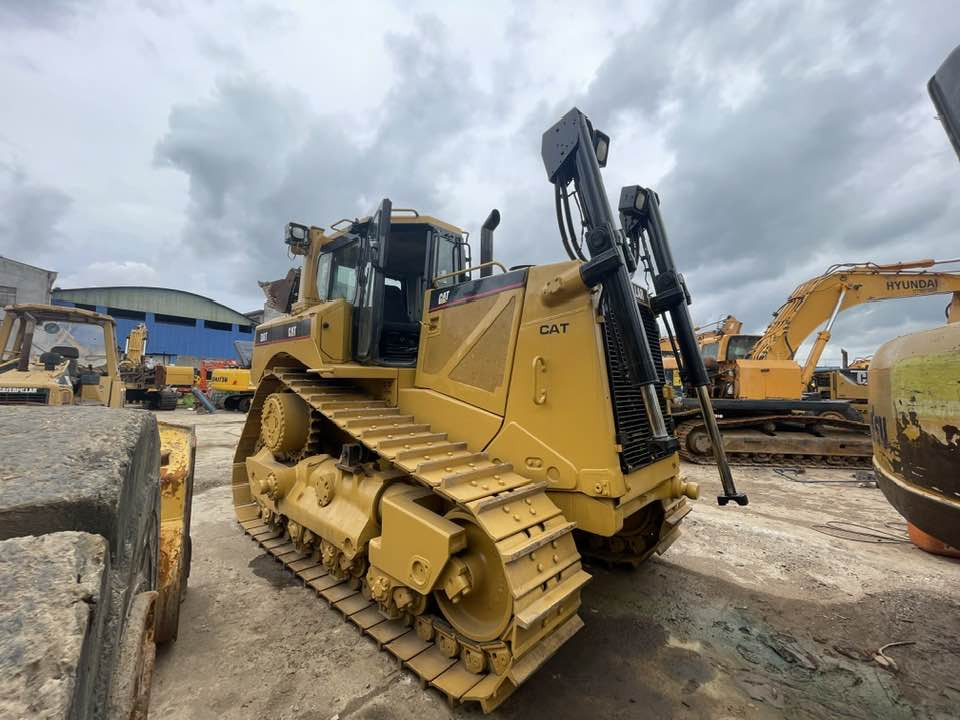 Caterpillar D8T - Bulldozer: picture 4 Caterpillar D8T - Bulldozer: picture 4