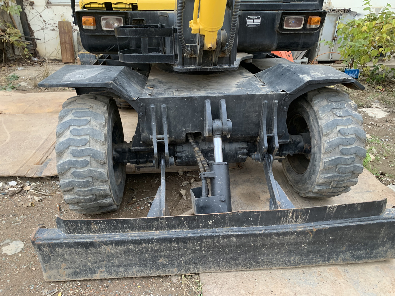 Hyudai R60W-7 - Wheel excavator: picture 3 Hyudai R60W-7 - Wheel excavator: picture 3