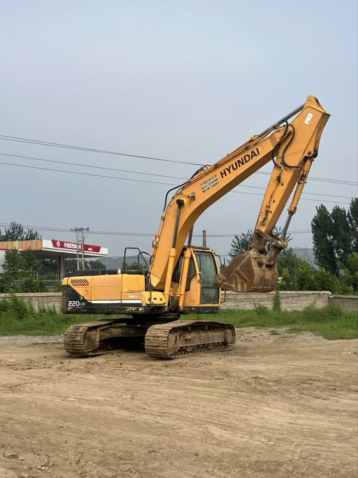 Hyundai R220-9S - Crawler excavator: picture 1 Hyundai R220-9S - Crawler excavator: picture 1