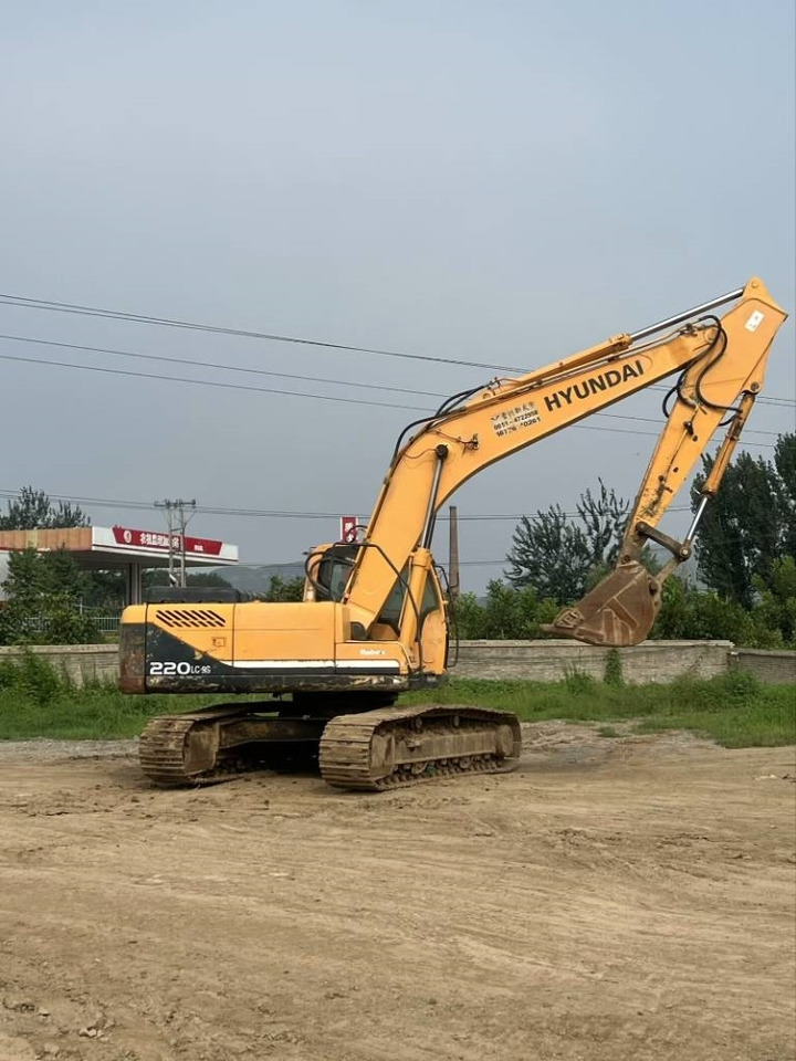 Hyundai R220-9S - Crawler excavator: picture 2 Hyundai R220-9S - Crawler excavator: picture 2