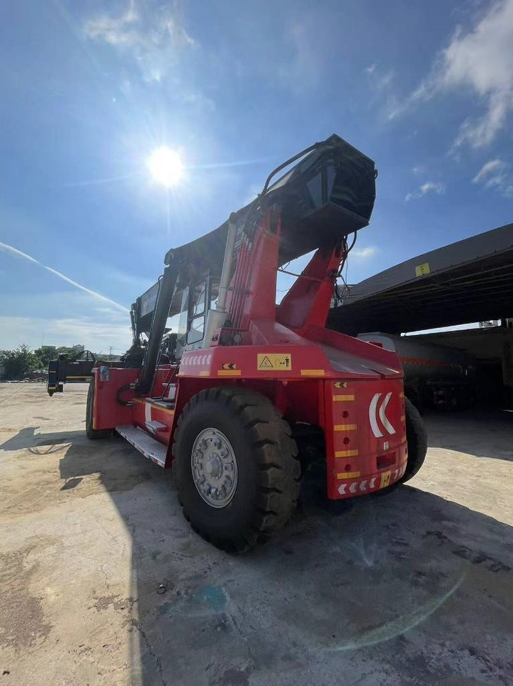 Kalmar DRF 450-650S5 - All terrain crane: picture 5 Kalmar DRF 450-650S5 - All terrain crane: picture 5