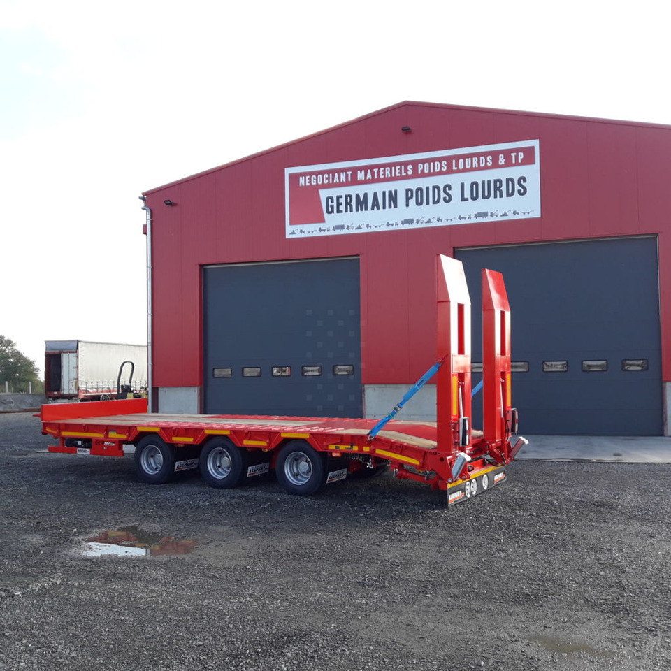 Low loader trailer Louault 3 essieux centraux: picture 1