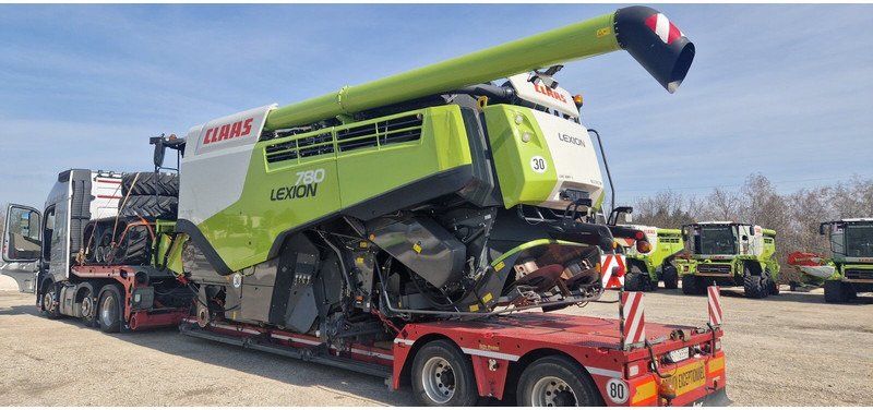 Claas Lexion 780 TT - Combine harvester: picture 2 Claas Lexion 780 TT - Combine harvester: picture 2