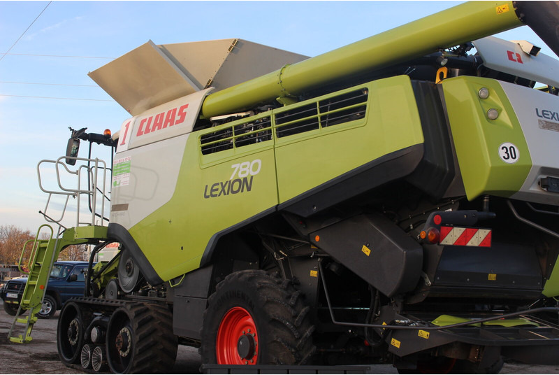 Claas lexion 780 tt - Combine harvester: picture 2 Claas lexion 780 tt - Combine harvester: picture 2