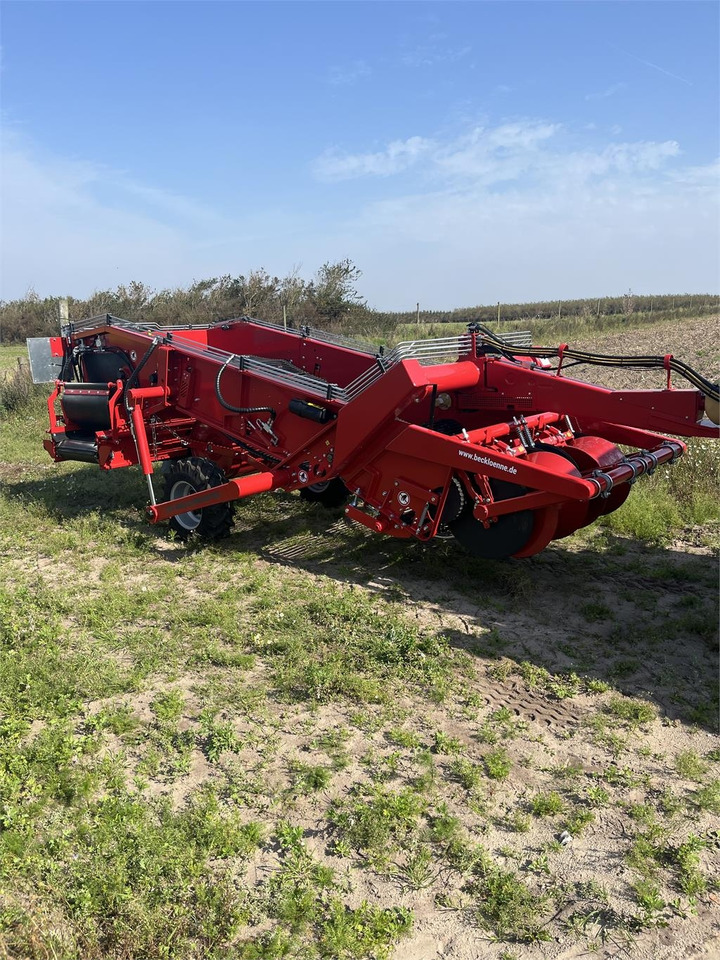 Becklönne SL1500HS  - Potato harvester: picture 1 Becklönne SL1500HS  - Potato harvester: picture 1