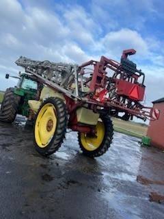 Hardi COMMANDER 4200L - Trailed sprayer: picture 3 Hardi COMMANDER 4200L - Trailed sprayer: picture 3