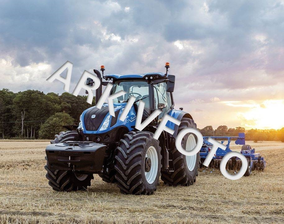 New Holland T7.340 HD AC NEW GEN - Farm tractor: picture 1 New Holland T7.340 HD AC NEW GEN - Farm tractor: picture 1
