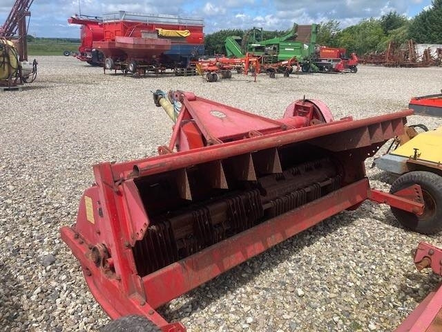 Taarup SKT2100 - Hay and forage equipment: picture 4 Taarup SKT2100 - Hay and forage equipment: picture 4