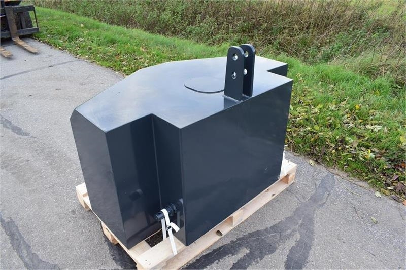 - - - 1200 kilo J-Maskiner - Counterweight for Agricultural machinery: picture 5 - - - 1200 kilo J-Maskiner - Counterweight for Agricultural machinery: picture 5