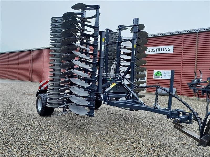 Agro-Tom 6 Meter discharve Agro-Tom 6 m. bugser - Disc harrow: picture 1 Agro-Tom 6 Meter discharve Agro-Tom 6 m. bugser - Disc harrow: picture 1